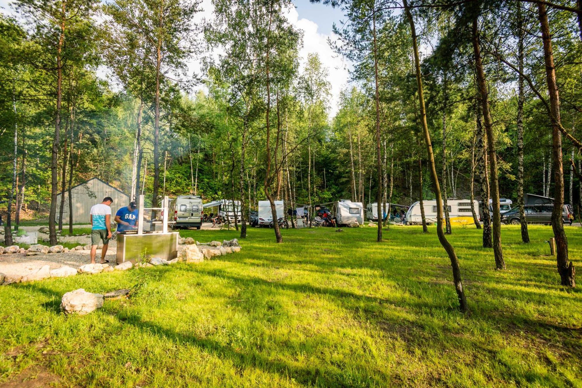 La Playa Resort & Camp Trzebinia Тшебіня Екстер'єр фото